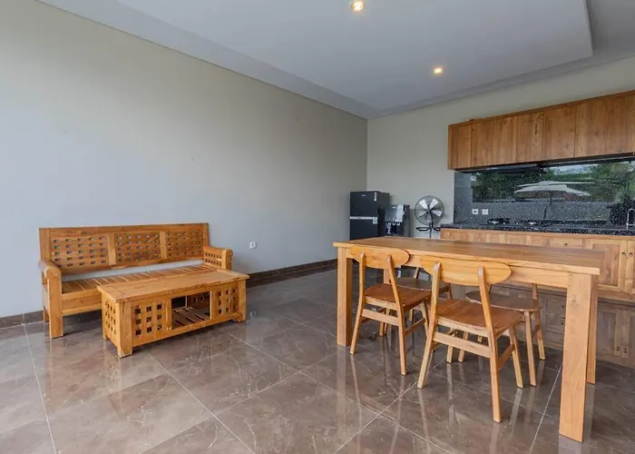 New Private Pool Villa - Villa Dhea Ubud