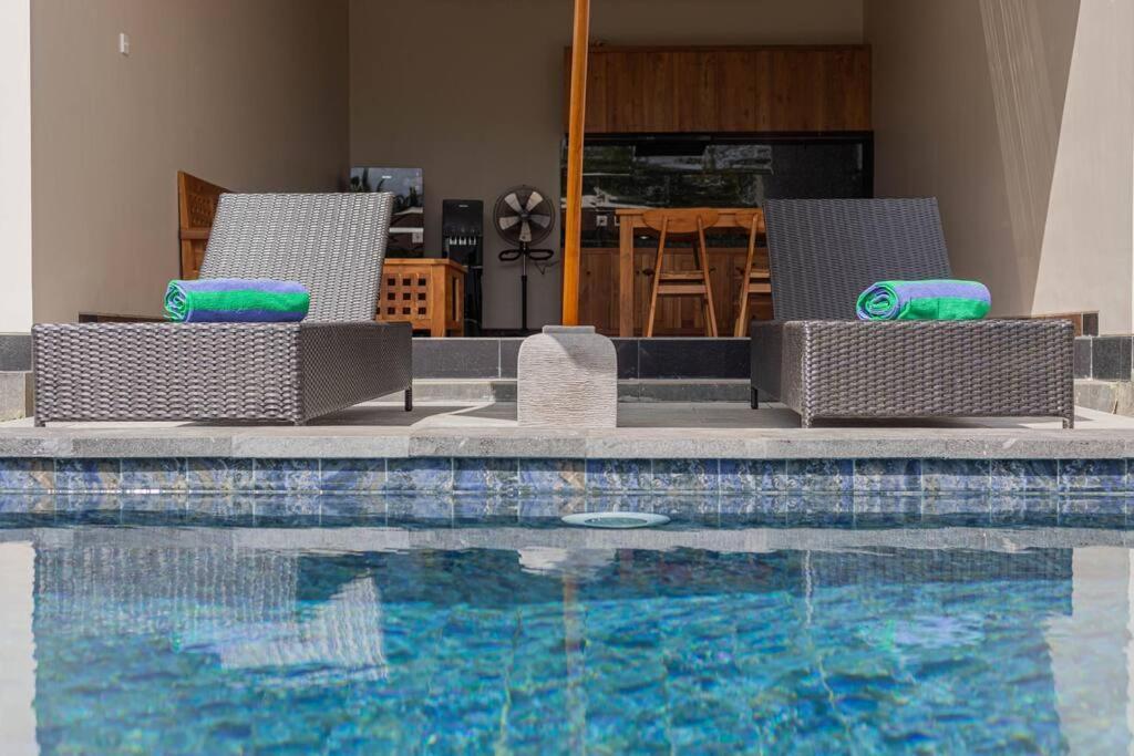 New Private Pool - Dhea Villa *